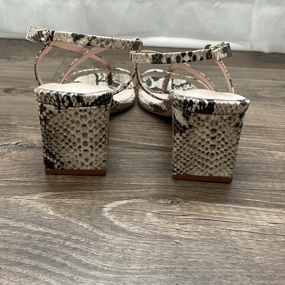 Schutz Amaia Block Heel Strappy Slingback Sandals - Snake Print - Size 8.5 - Picture 6 of 10